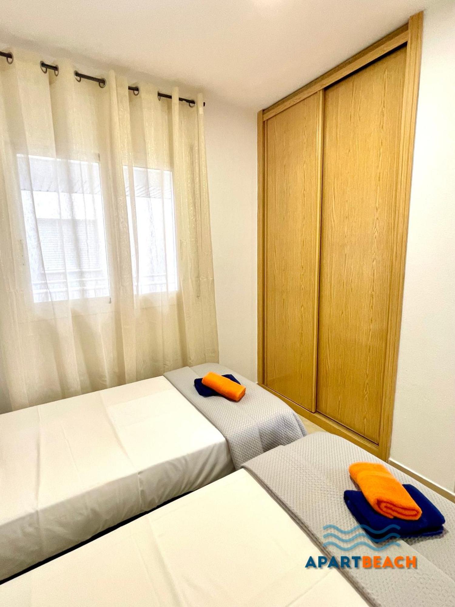 Apartbeach Golden I Muy Luminoso Junto Playa Y Climatizado 살루 외부 사진